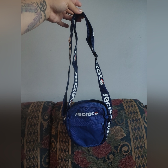 Navy Blue Belt Bag - Picture 1 of 1
